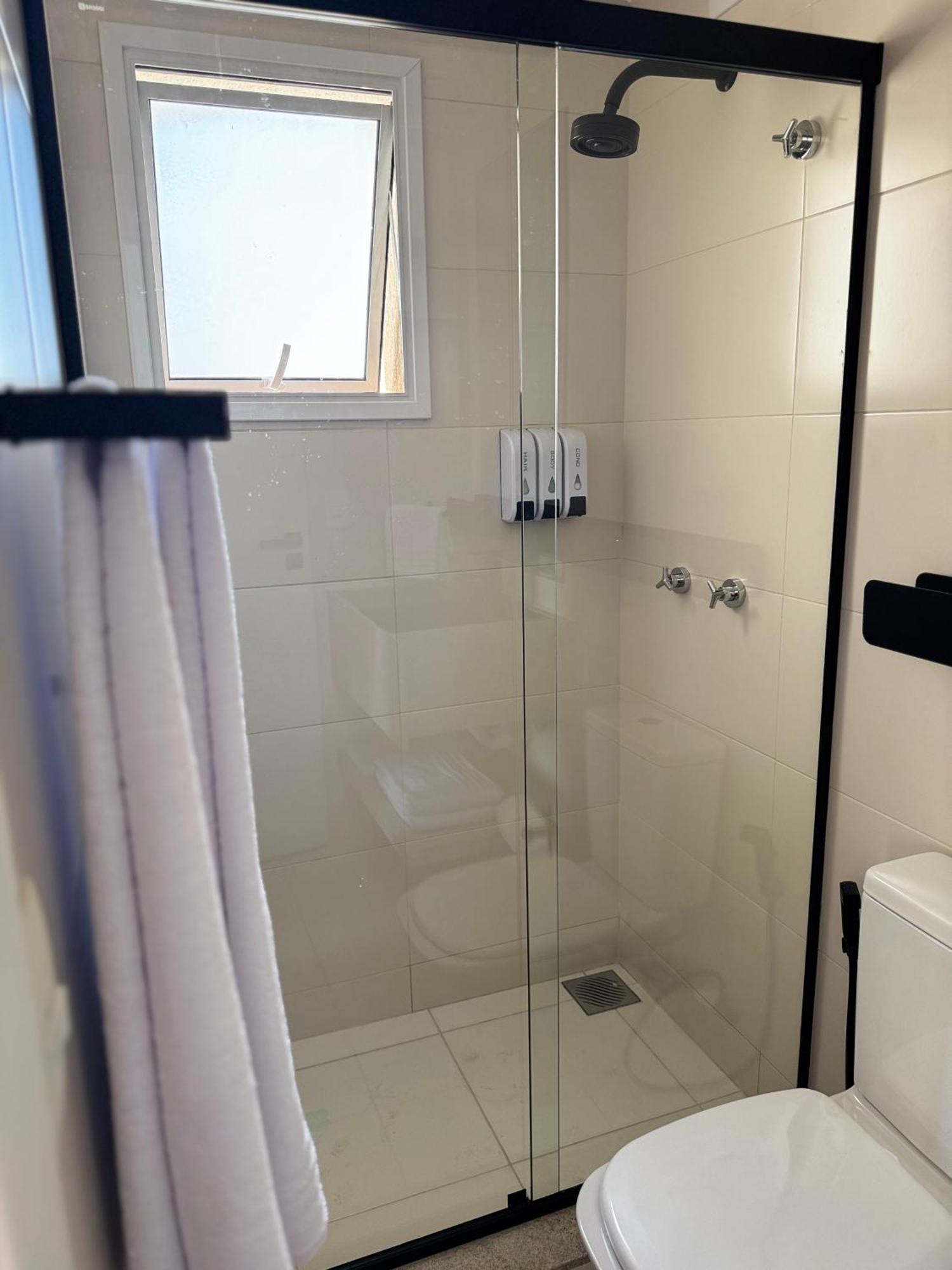 Apartamento Luxuoso E Aconchegante Ed Jh Palhano 1108 Londrina