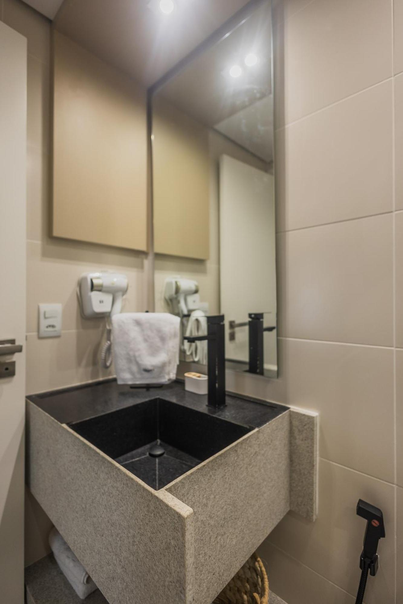Luxuoso E Aconchegante Ed Jh Palhano 1108 Apartamento